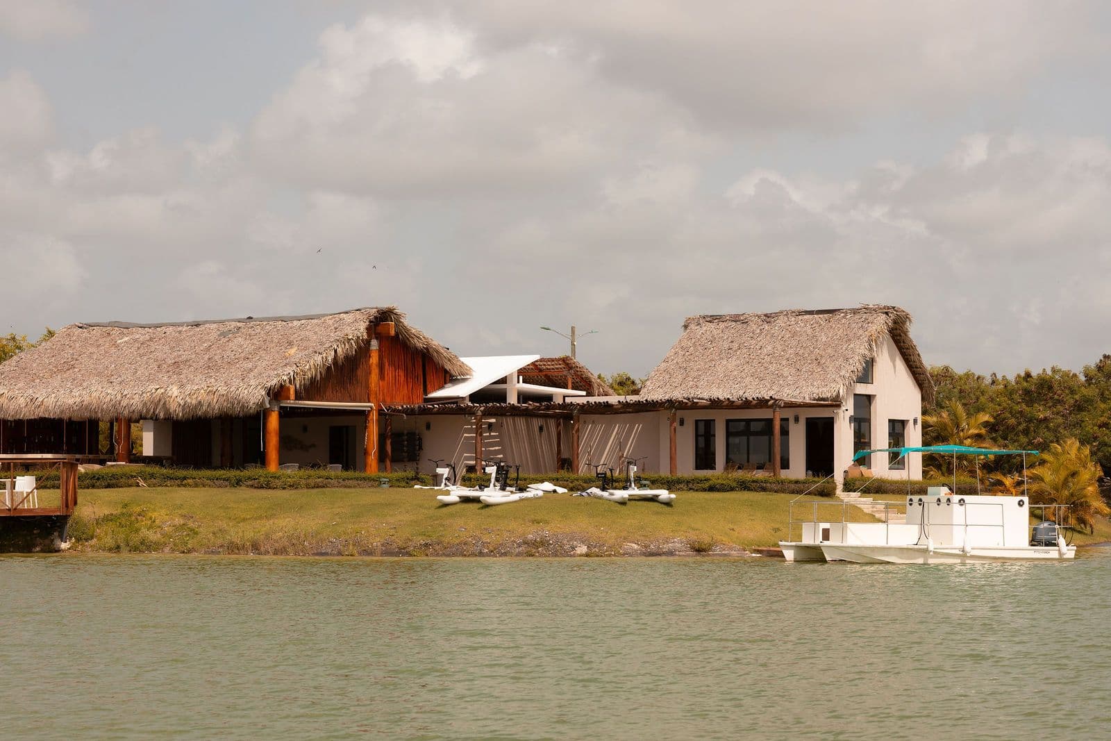 The Lake & the Island