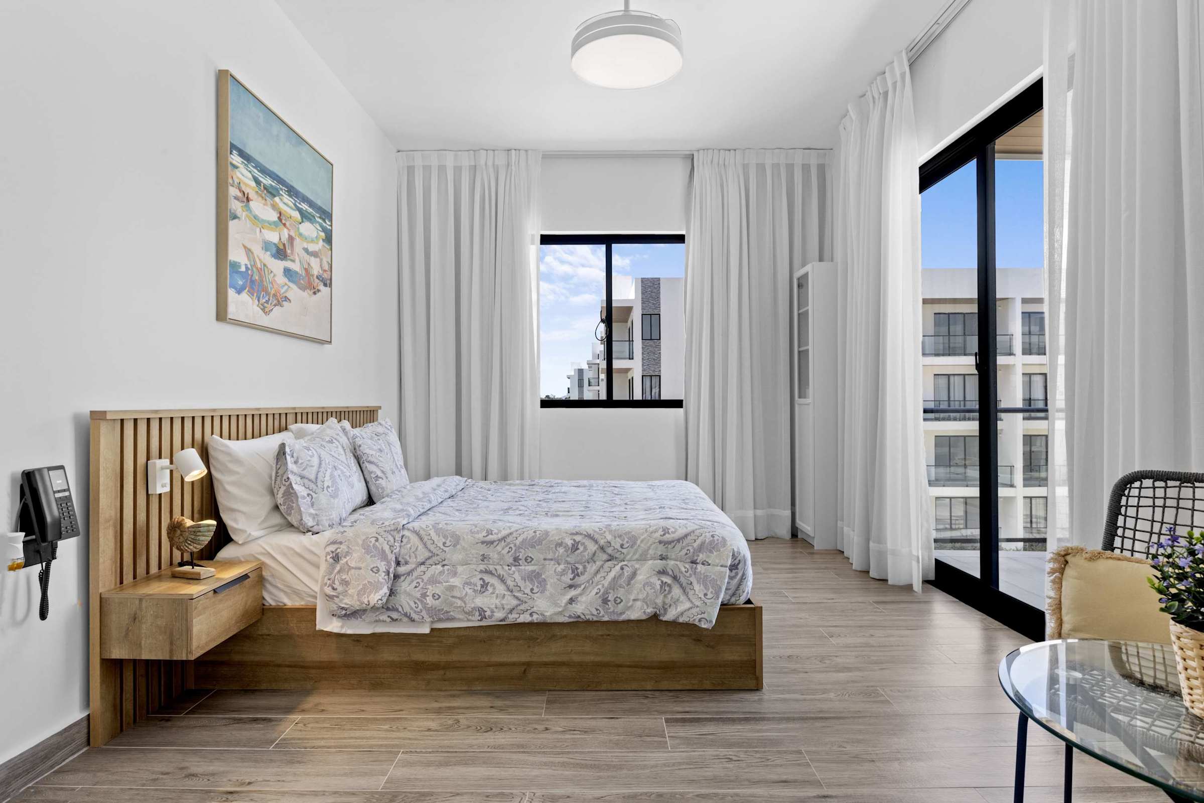 Bright 2BR Apartment at The Towers