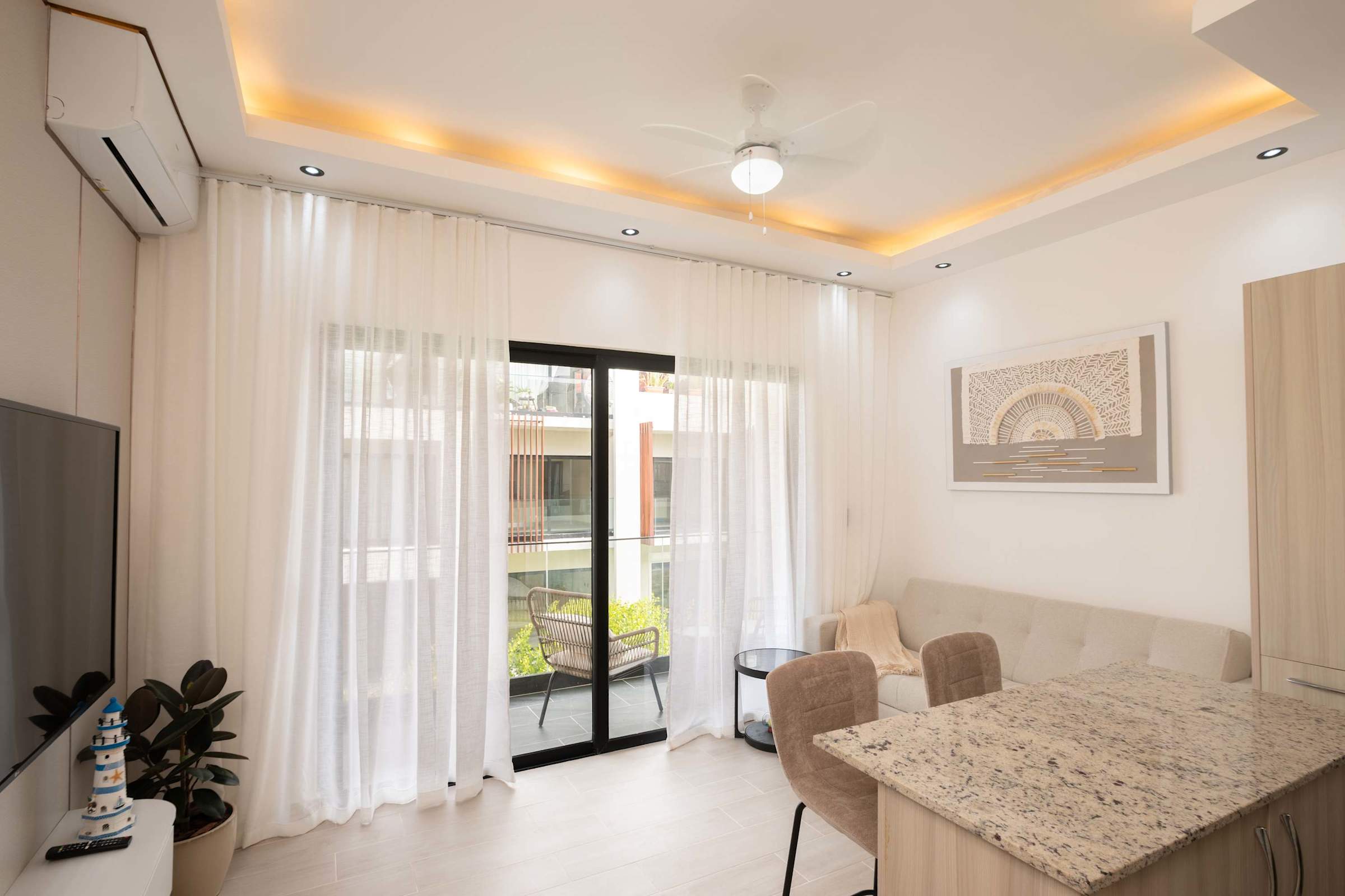 Tropical 1BR Stay in Vistacana